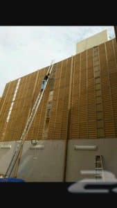 سواتر خشبية