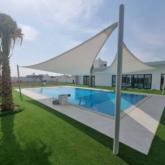 مظلات المسابح المودرن