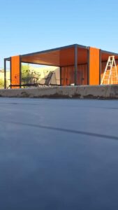 مظلات حدائق الرياض