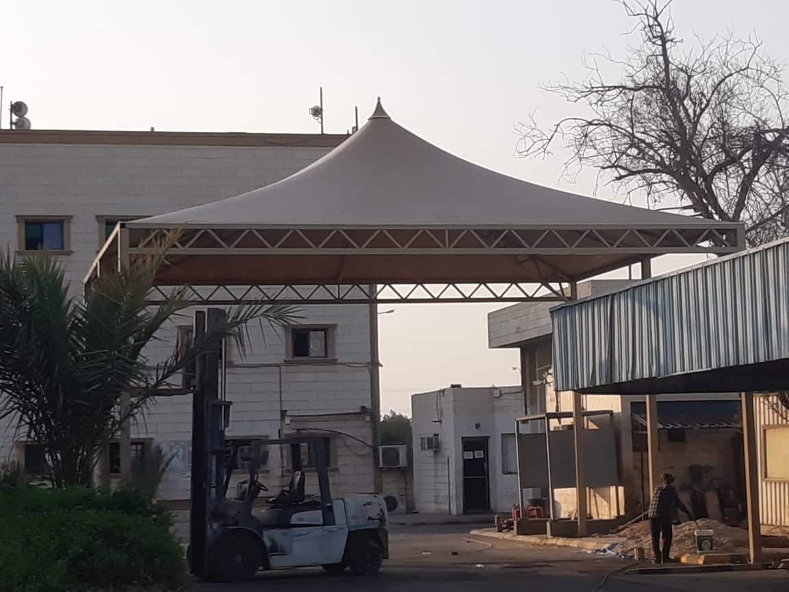 أحدث تصاميم المظلات للمنازل والحدائق في الرياض