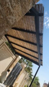 تركيب مظلات خيزران