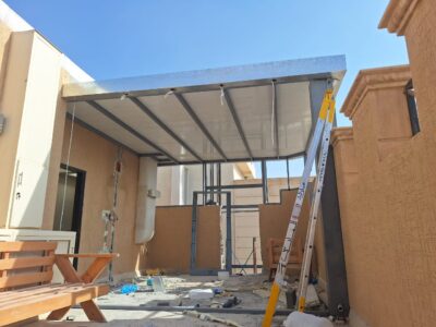 ساندويش بانل